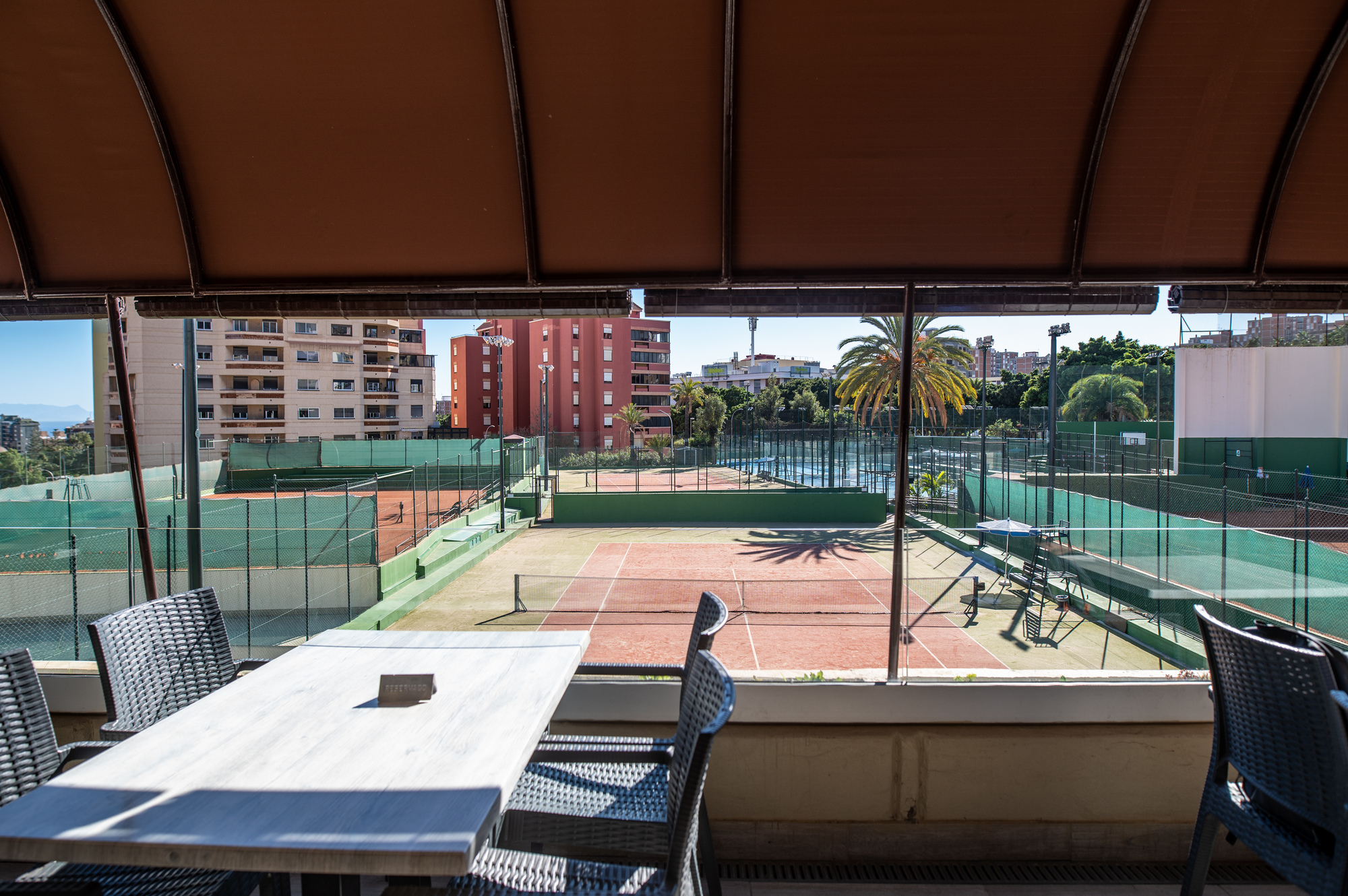 Josefir Instantes – Tenis Tf RRSS 006