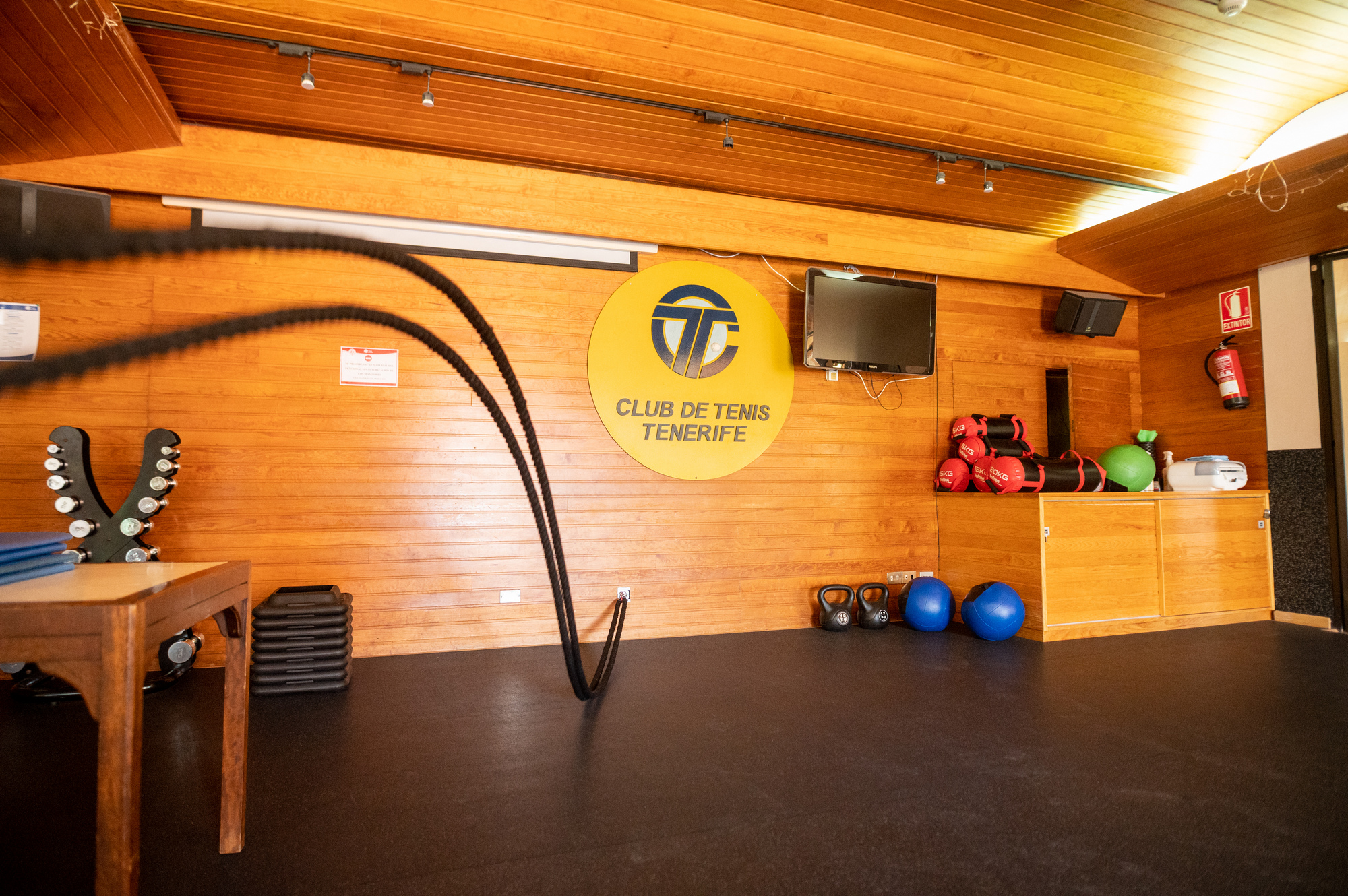 Josefir Instantes – Tenis Tf RRSS 026