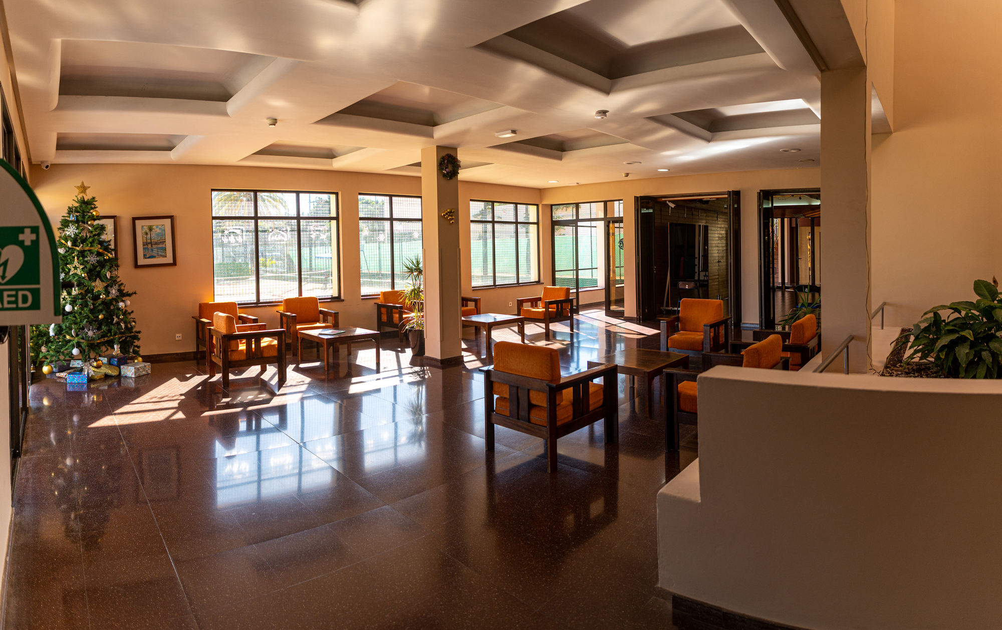 Josefir Instantes – Tenis Tf RRSS 028