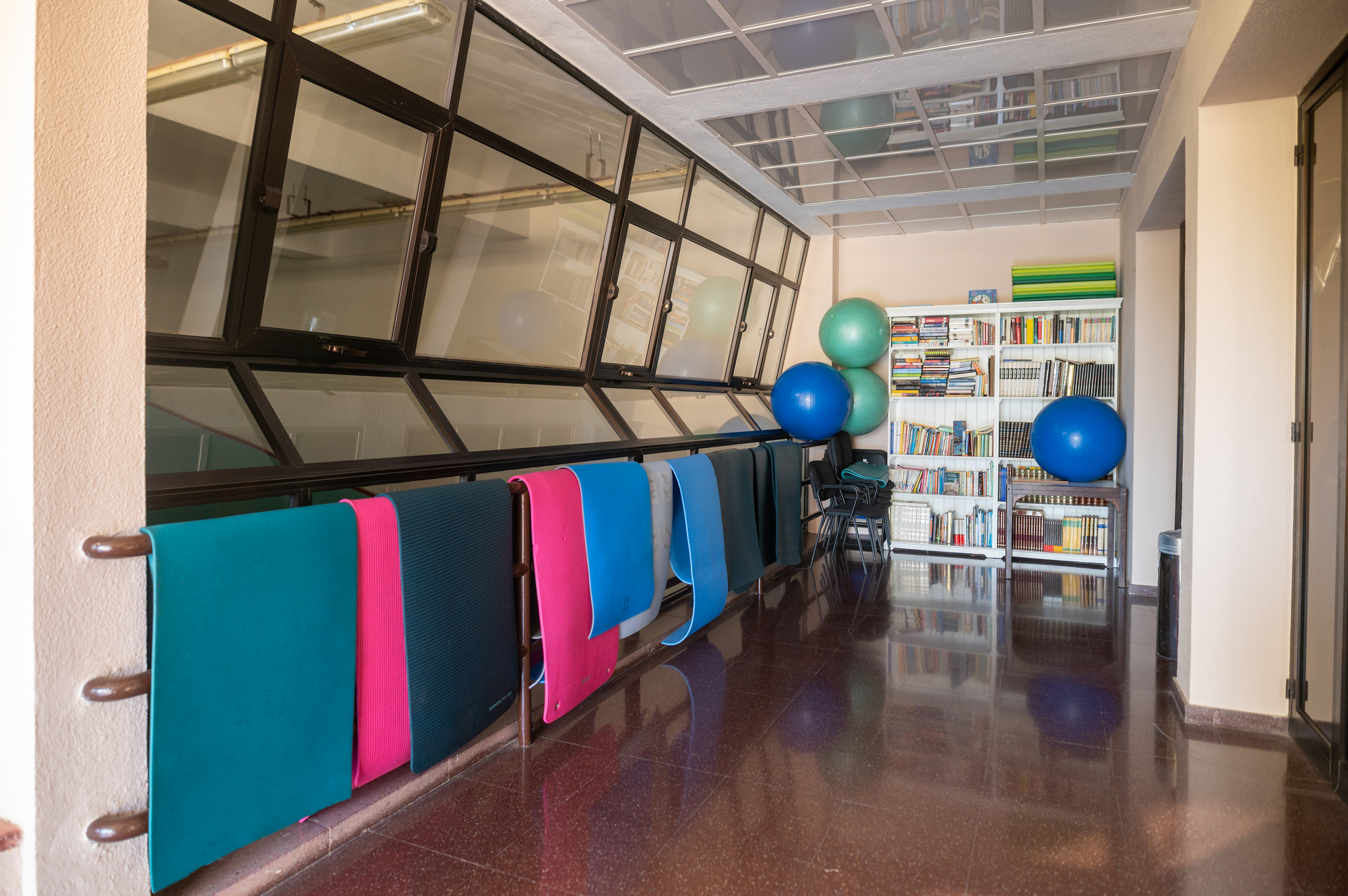 Josefir Instantes – Tenis Tf RRSS 033