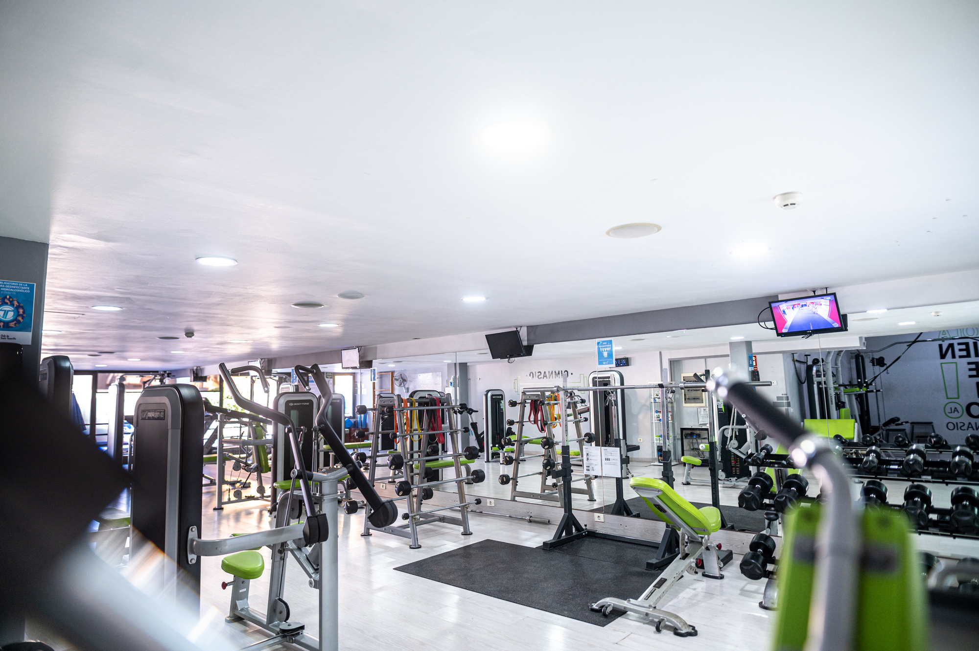 Josefir Instantes – Tenis Tf RRSS 045