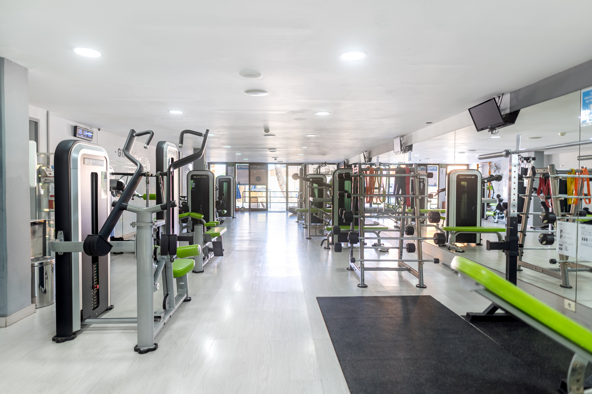 Josefir Instantes – Tenis Tf RRSS 046